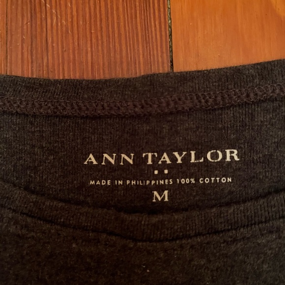 Ann Taylor Dark Grey Long Sleeve Shirt - Picture 3 of 4